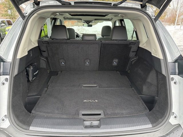 2022 Nissan Rogue SL