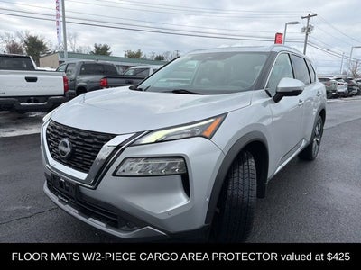 2022 Nissan Rogue SL