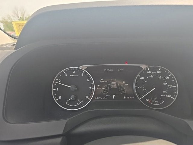 2024 Nissan Pathfinder S