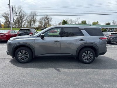 2024 Nissan Pathfinder S