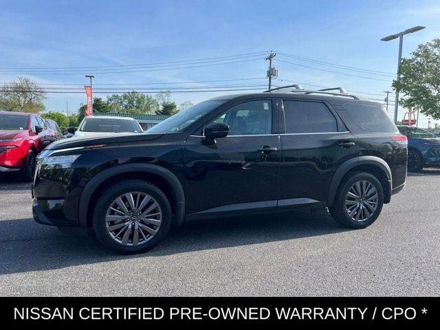 2023 Nissan Pathfinder SL