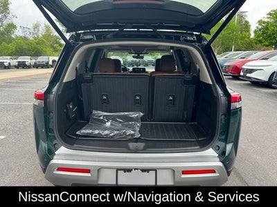 2023 Nissan Pathfinder Platinum