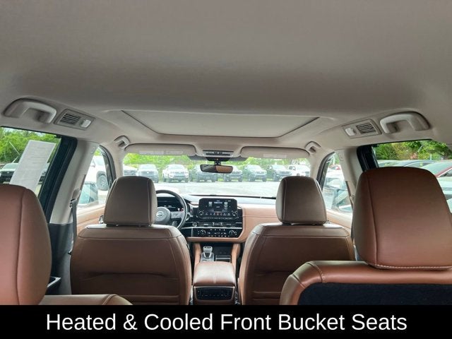 2023 Nissan Pathfinder Platinum