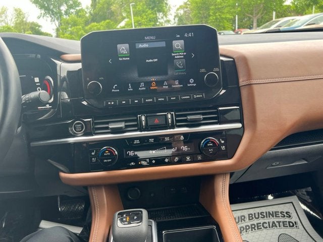 2023 Nissan Pathfinder Platinum