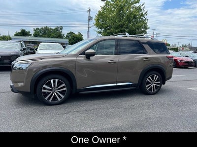 2024 Nissan Pathfinder Platinum