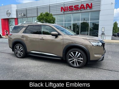2024 Nissan Pathfinder Platinum