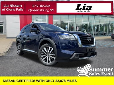 2022 Nissan Pathfinder Platinum
