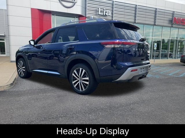 2022 Nissan Pathfinder Platinum