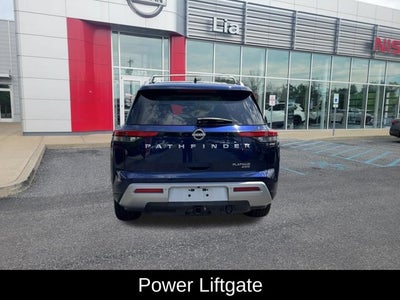 2022 Nissan Pathfinder Platinum