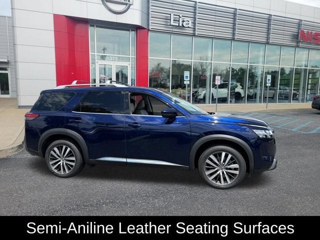 2022 Nissan Pathfinder Platinum