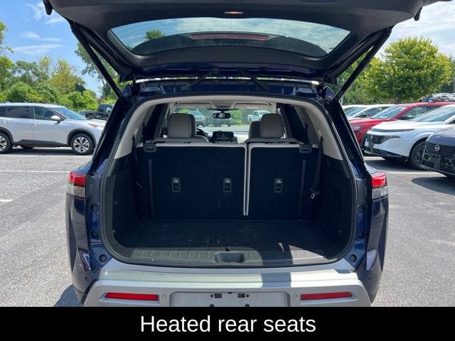 2022 Nissan Pathfinder Platinum