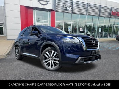 2022 Nissan Pathfinder Platinum