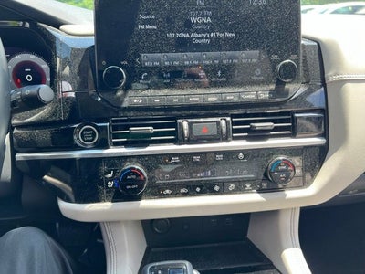 2022 Nissan Pathfinder Platinum