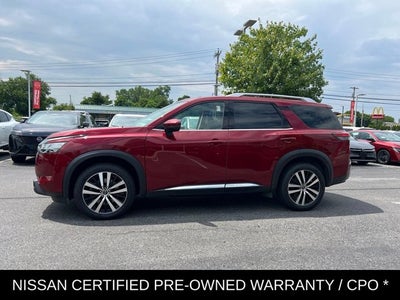 2023 Nissan Pathfinder Platinum