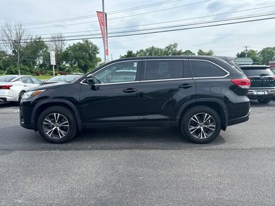 2019 Toyota Highlander LE