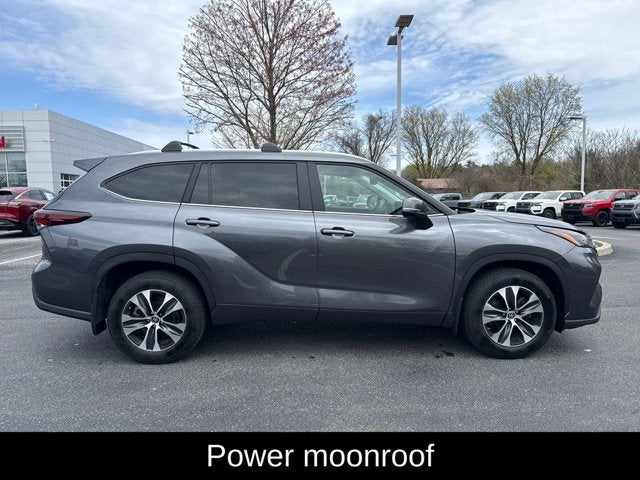 2024 Toyota Highlander Hybrid XLE