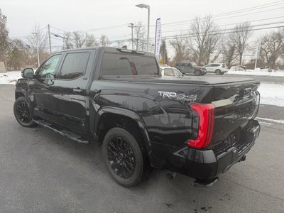 2024 Toyota Tundra 4WD SR5