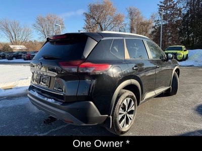 2022 Nissan Rogue SV