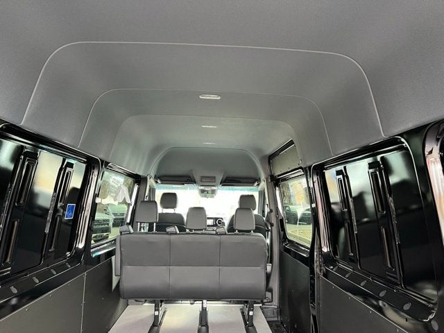 2024 Mercedes-Benz Sprinter 2500 Crew 170 WB
