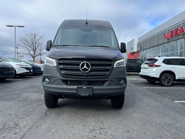 2024 Mercedes-Benz Sprinter 2500 Crew 170 WB