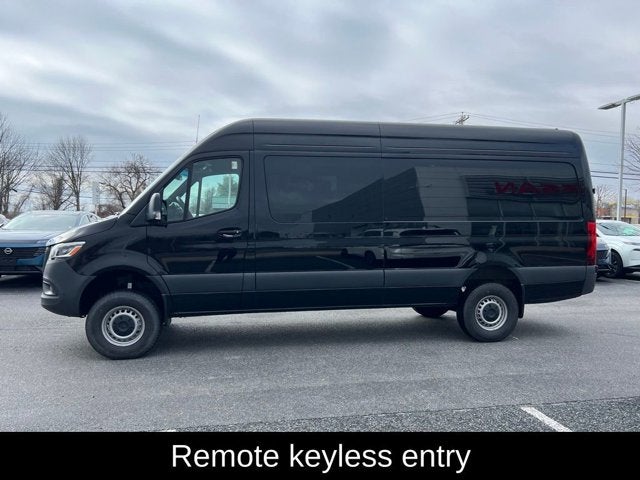 2024 Mercedes-Benz Sprinter 2500 Crew 170 WB