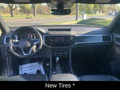 2023 Volkswagen Atlas Cross Sport 3.6L V6 SEL Premium R-Line