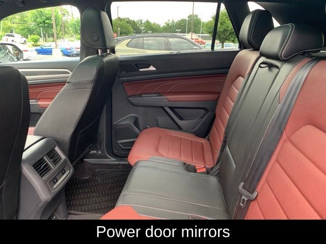 2023 Volkswagen Atlas Cross Sport 3.6L V6 SEL Premium R-Line