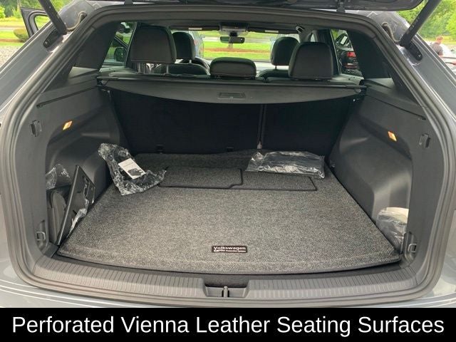 2023 Volkswagen Atlas Cross Sport 3.6L V6 SEL Premium R-Line