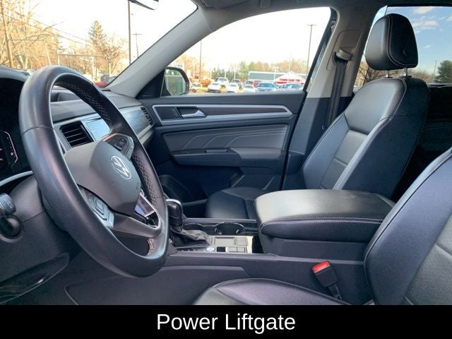 2022 Volkswagen Atlas 2.0T SE w/Technology