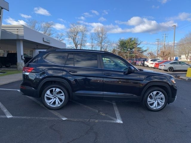 2022 Volkswagen Atlas 2.0T SE w/Technology