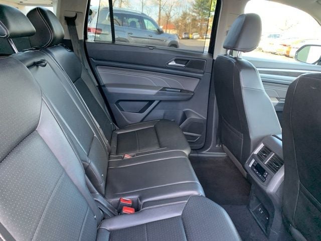 2022 Volkswagen Atlas 2.0T SE w/Technology