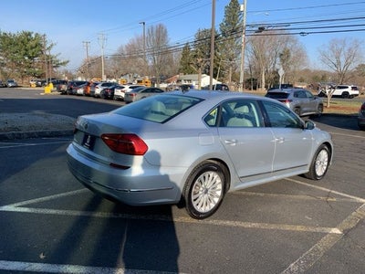2016 Volkswagen Passat 1.8T SE