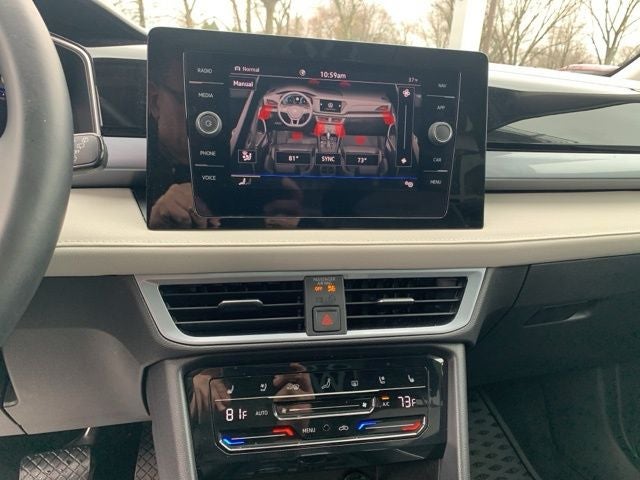 2025 Volkswagen Taos 1.5T SEL