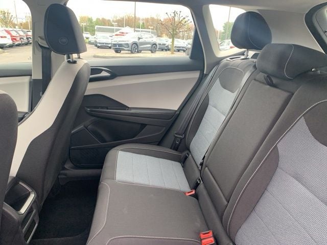 2025 Volkswagen Taos 1.5T S