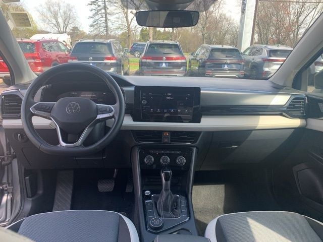 2025 Volkswagen Taos 1.5T S