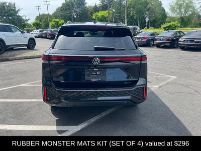 2026 Volkswagen Tiguan 2.0T SE R-Line Black