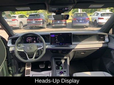 2025 Volkswagen Tiguan 2.0T SE R-Line Black