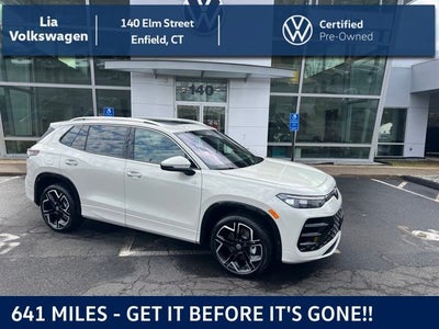 2026 Volkswagen Tiguan 2.0T SEL R-Line Turbo