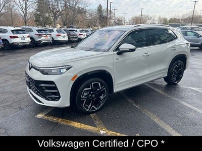 2026 Volkswagen Tiguan 2.0T SEL R-Line Turbo