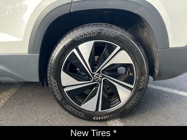 2024 Volkswagen Taos 1.5T SE
