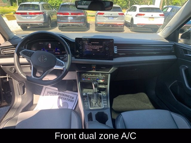 2025 Volkswagen Jetta 1.5T SE