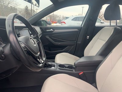 2019 Volkswagen Jetta R-Line