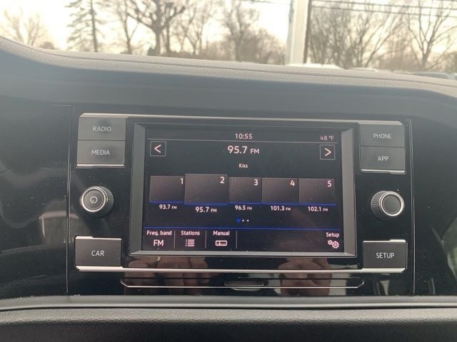 2019 Volkswagen Jetta R-Line