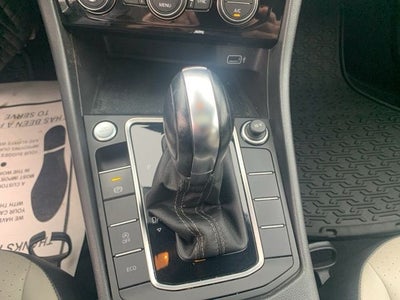 2019 Volkswagen Jetta R-Line