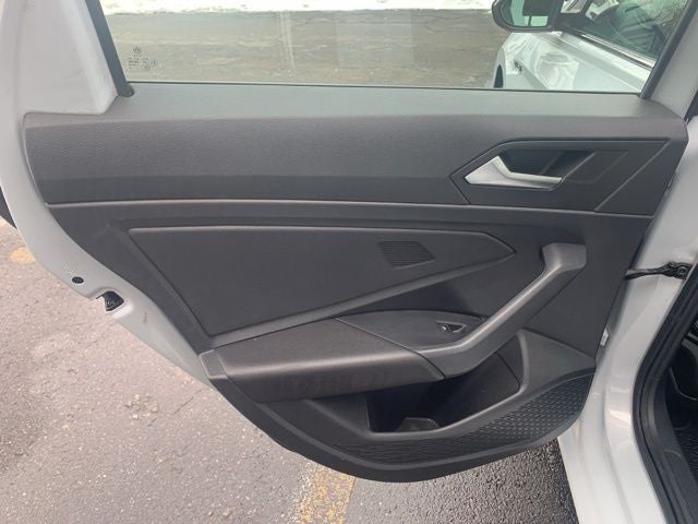 2019 Volkswagen Jetta R-Line