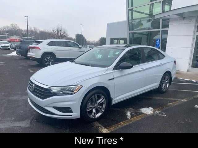 2019 Volkswagen Jetta R-Line
