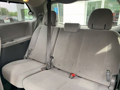 2015 Toyota Sienna LE 7 Passenger