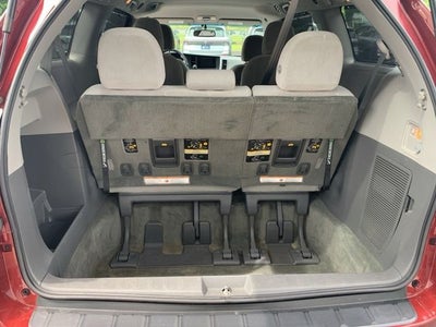 2015 Toyota Sienna LE 7 Passenger