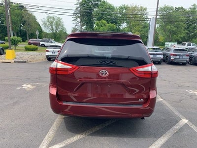 2015 Toyota Sienna LE 7 Passenger