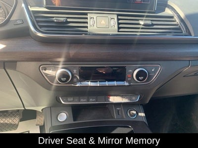 2023 Audi Q5 40 Premium quattro